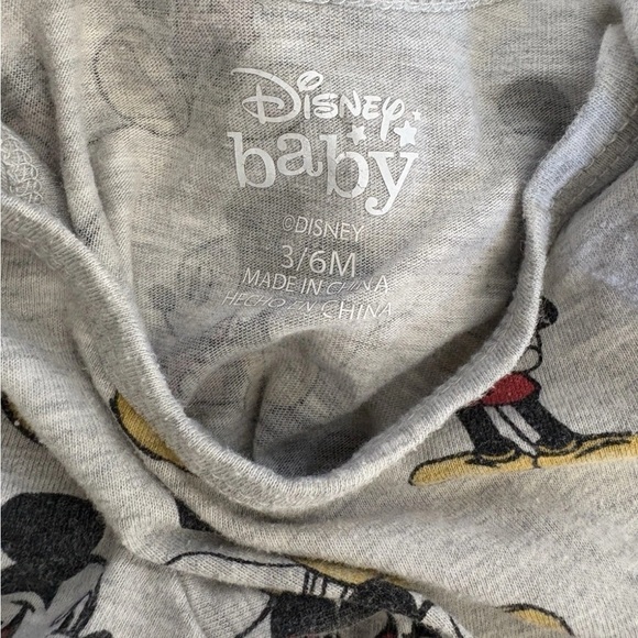 Lot of 3 Disney Mickey Mouse Baby Boy Outfits – Rompers & bodysuit Size 3-6Month - Picture 5 of 5